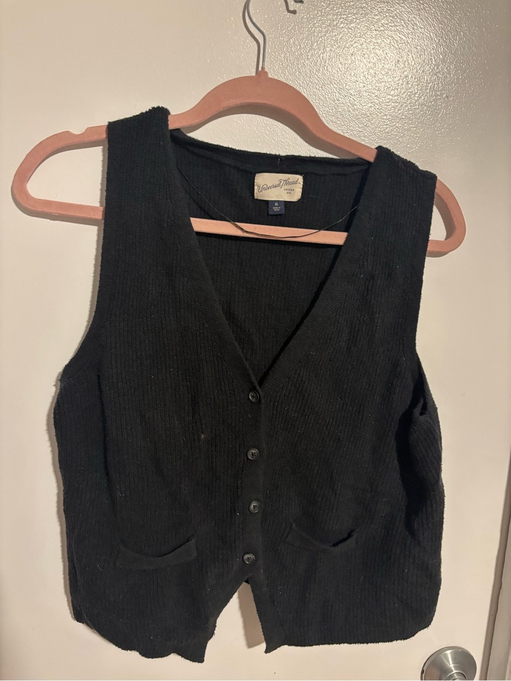 Universal Thread Black V-Neck Button-Up Knit Vest
